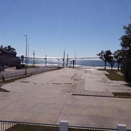 Broadway Inn Express Biloxi Eksteriør billede